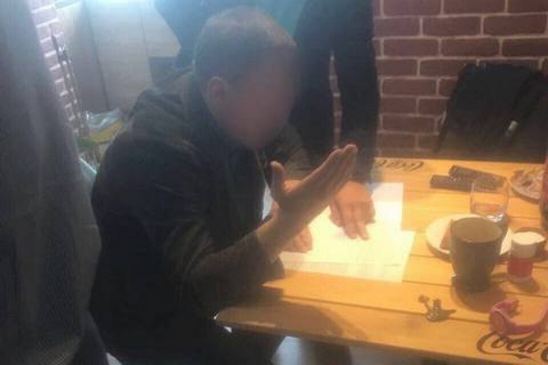 Задержан за взятку главный завхоз Киевсовета