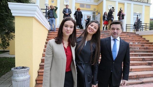 Бизнес укрепили свадьбой