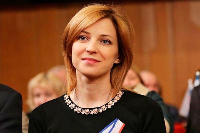 Так вот в чем дело: странному поведению Поклонской нашли объяснение