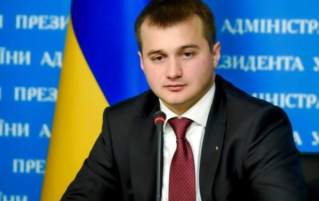 Племянник Матвиенка Сергей Березенко: как малец плавает с крупной рыбой