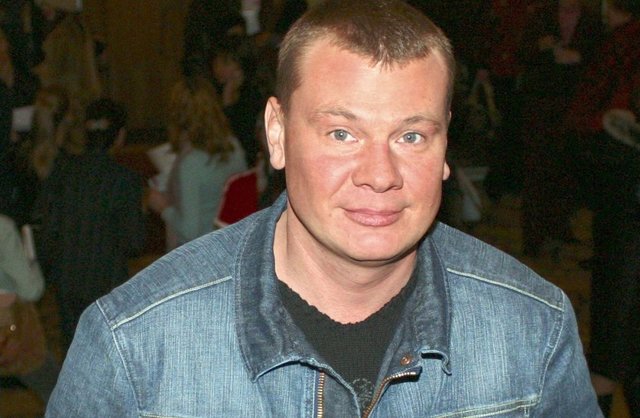 Пять артистов, которых погубила тяга к алкоголю