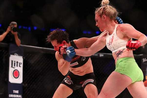 Кровавая ванна. Девушке-бойцу MMA разбили лицо, превратив его в месиво