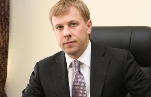 Рейдер, откатчик и мафиози «Партии Регионов». Виталий Хомутынник