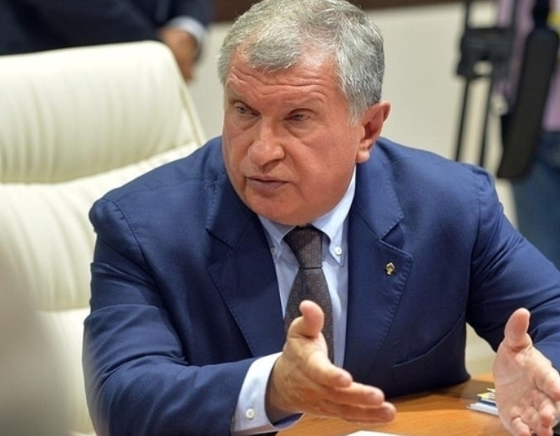 Игорю Сечину сделают больно