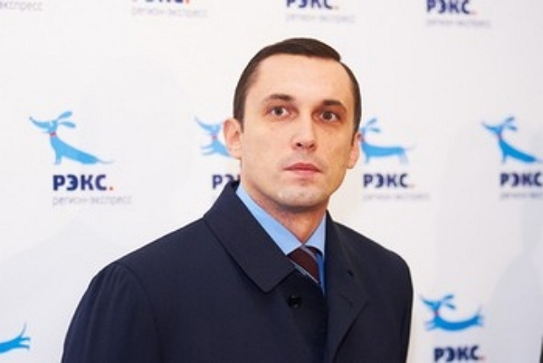 Убегая от санкций, Махмудов и Бокарев навесили "Калашников" на Криворучко
