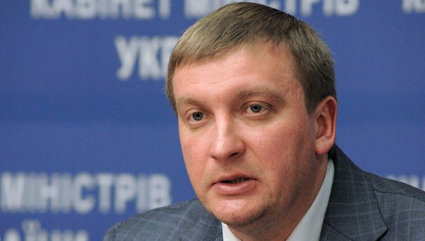 Министр юстиции Петренко заявил, что находится под охраной