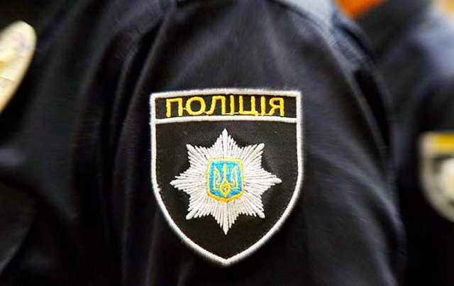 В Киеве избили и ограбили начальника подразделения полиции