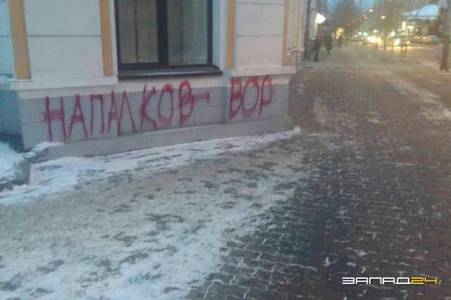 В красноярском управлении Следственного комитета прошли обыски