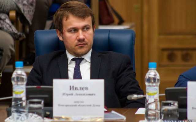 Манипуляции на «благо компании»