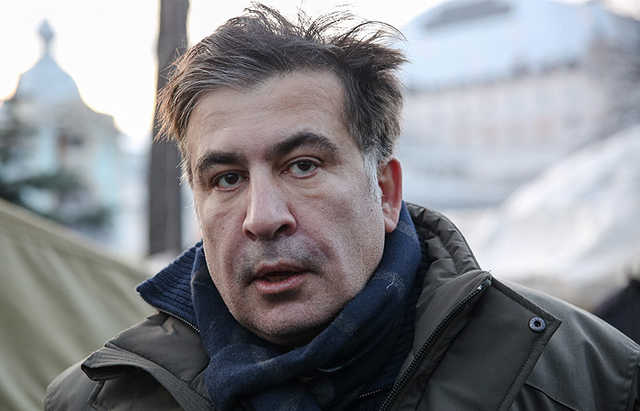 Саакашвили начнут судить в полдень