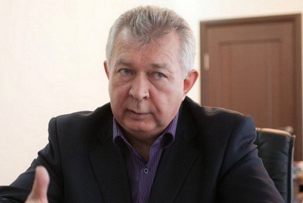 Александр Чехов берет как Алексей Улюкаев