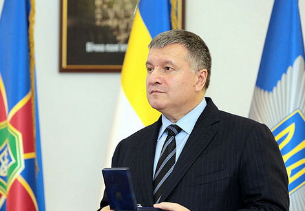 Аваков – адвокату Сердюку: Вы наркотиками не кололись?