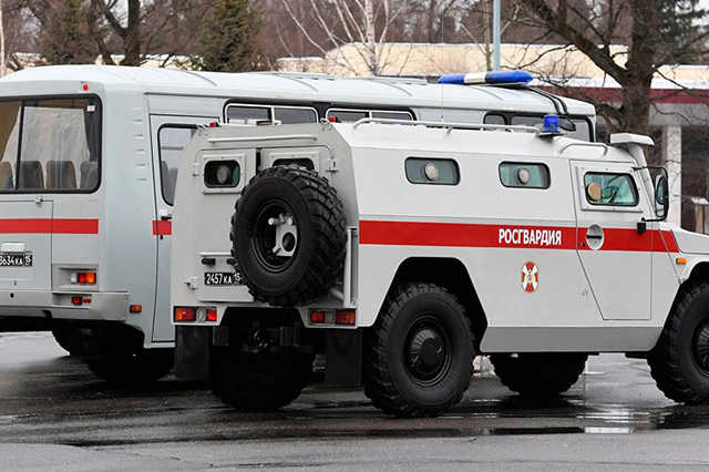Госдума запретила брать плату за парковку автомобилей ФСО, ФСБ и Росгвардии