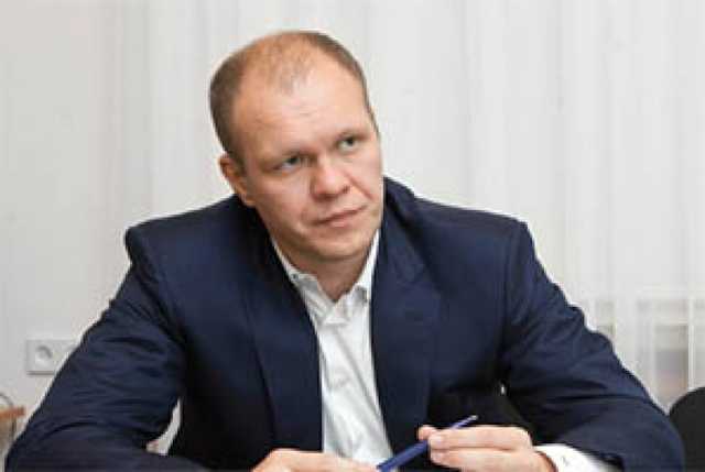 Украинскому нардепу запретили выезжать за границу из-за долгов в $11 млн