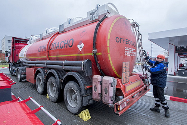 Как поссорились два нефтетрейдера: зачем следователи приходили в «Ядран-Ойл»?