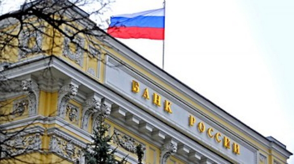Центробанк с помощью рейдерских атак взял под полный контроль финансовый сектор