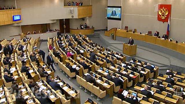 Депутаты отказались увеличивать россиянам минимальную зарплату