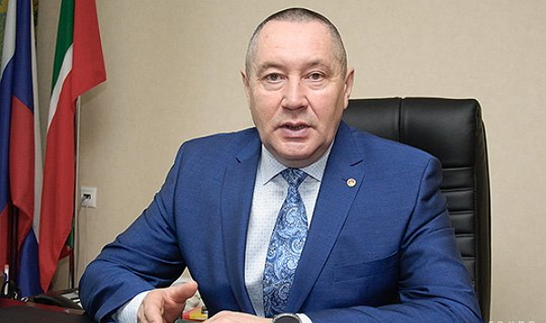 Председателя Челнинского горсуда обвиняют в даче взяток