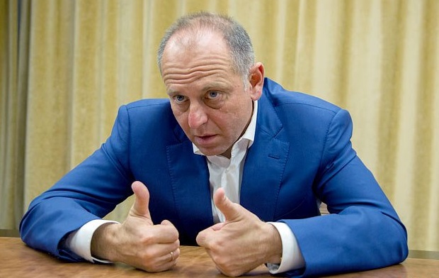 Дмитрий Пумпянский: как Центральный стадион в Екатеринбурге и «Сила Сибири» яхту олигарху купили