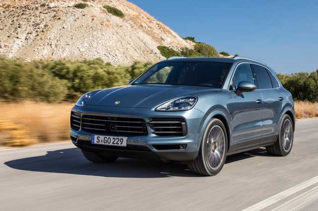 Прокуратура раскрыла схему нелегального импорта Porsche Cayenne в Украину