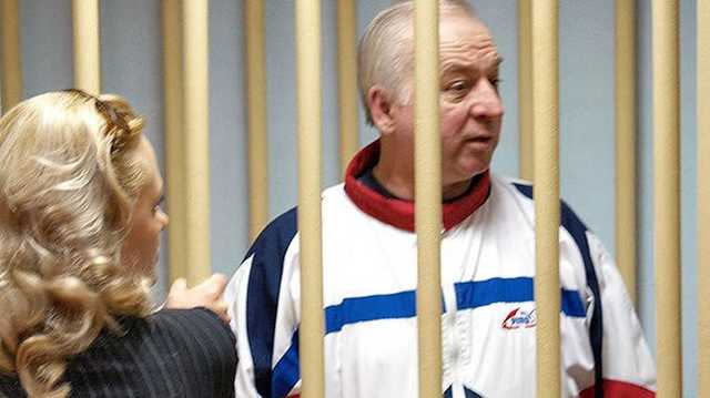 Родственники Скрипаля скрывают от матери его отравление