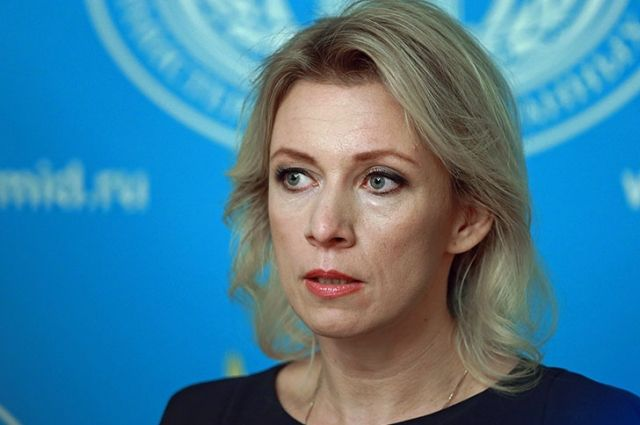 "Очень упорно": правая рука Лаврова работает в спортзале со стриптизером