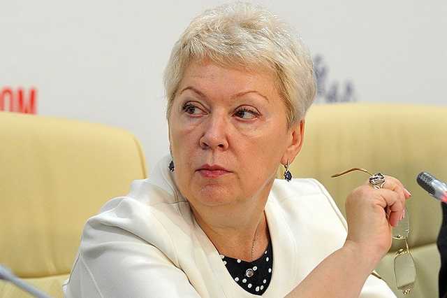 Конец «божествованию» и лоббизму «Просвещения»? Ольгу Васильеву настойчиво выпроваживают из федерального правительства