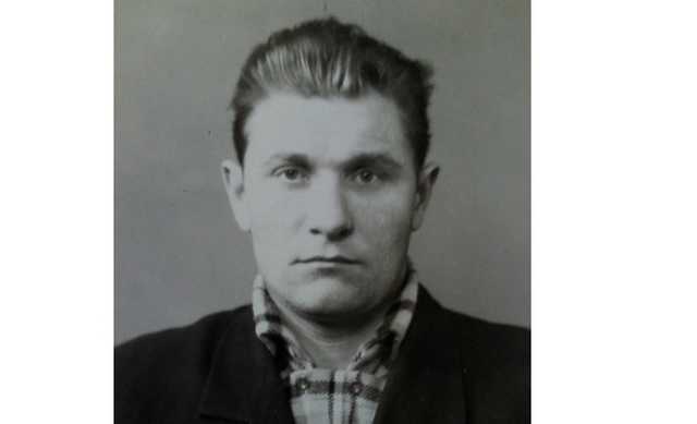 Вор в законе Толик Амбал