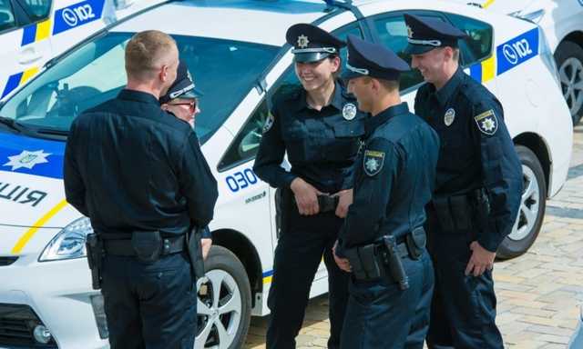 Во Львове шестерых полицейских обвинили в убийстве