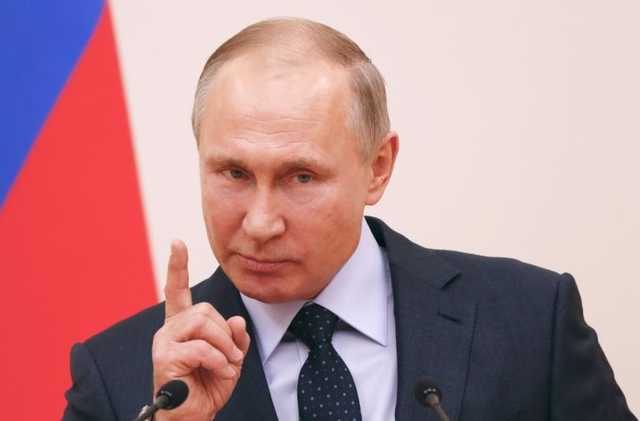 Путина вытащили даже не из канавы, а из выгребной ямы