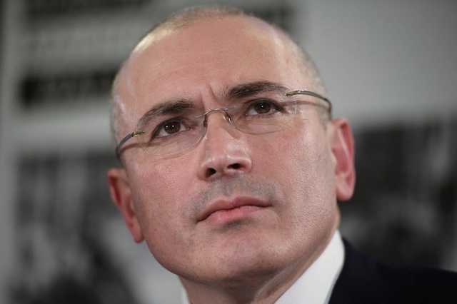 Ходорковский продолжает работать в России через "прокладку"