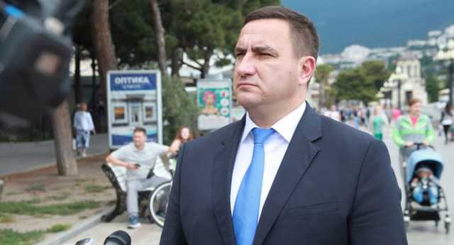 Андрей Ростенко зря полез в Алупку