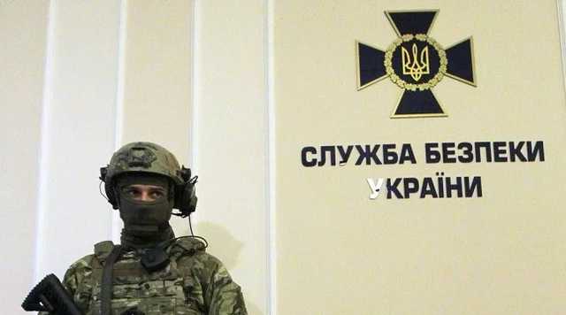 Служба разведки Украины закупает шоколад Roshen, халву и зефир