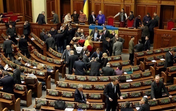 Кому из нардепов-миллионеров снимают жилье за счет украинцев: полный список