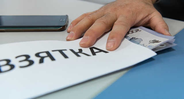 В Киеве на взятке попался инспектор «Укртрансбезопасности»