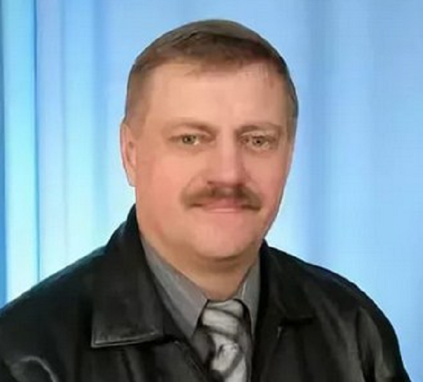 Депутат Александр Григорьев, или некоторые особенности политической агитации с помощью ЖКХ