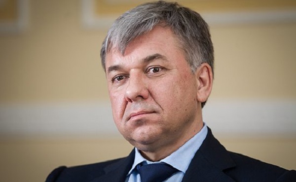 Как бывший чиновник обыграл ФСБ благодаря другу Путина