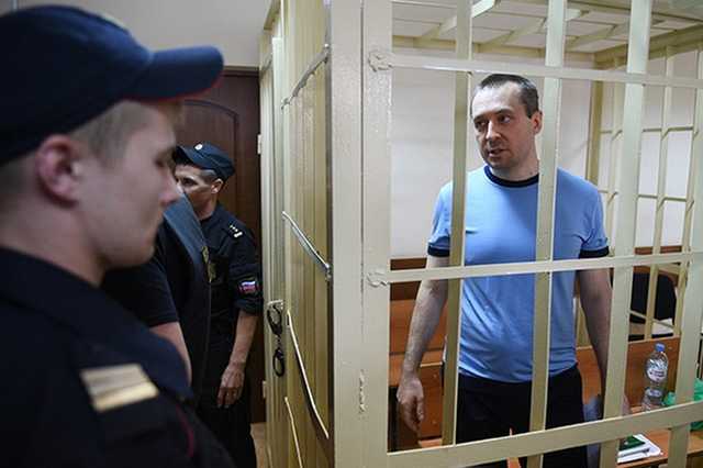 По факту хищения изъятых у полковника Захарченко €3 млн возбуждено уголовное дело