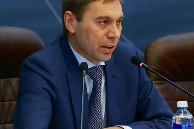 Выемку документов в администрации Иркутской области провели следователи из Москвы