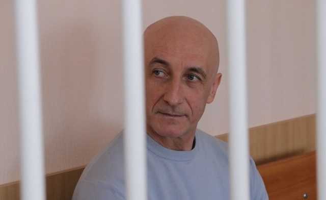 Бывшего министра имущественных отношений Омска осудили за передачу земли под огороды