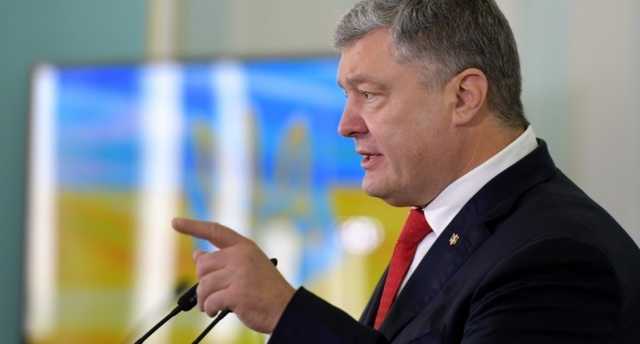 ДУСя купила для чиновников Порошенко два авто за 4,4 миллиона