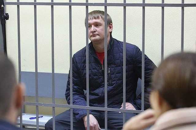 «Выполнял приказы генерала Романюка». Арестован начальник ОЭБиПК МВД Екатеринбурга