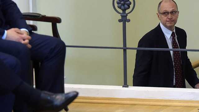 Сергею Кириенко не хватает женщин-управленцев
