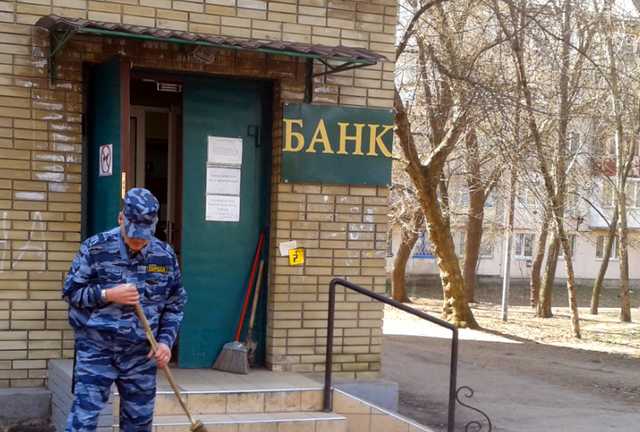 Банк «Наш Дом» разорен: Лев Грановский и Антон Данилов-Данильян — сладкая парочка аферистов
