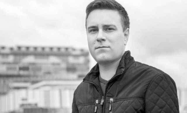 Погиб журналист Развозжаев, получивший в эфире удар от бывшего десантника