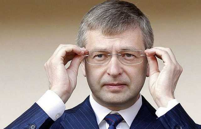 Рыболовлев оставил без ответа 600 вопросов
