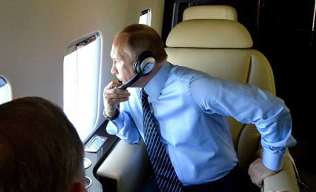 Песков рассказал о занятиях Путина во время перелетов
