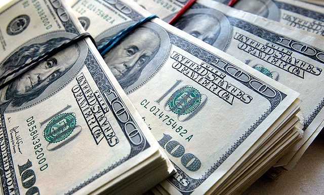 Росинфомониторинг сообщил о переводе племяннику экс-губернатора 15 млн долларов