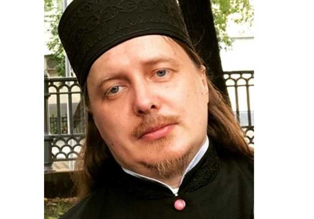 Золотое Тельце гламурного архиепископа Вячеслава Баскакова