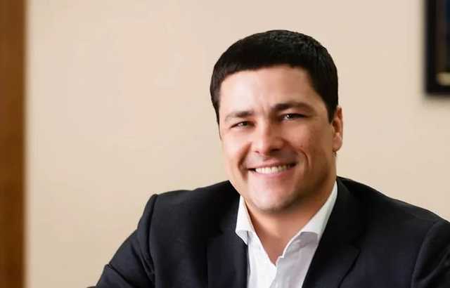 Зам псковского Ведерникова мздоимствовал "волею пославшей мя жены"